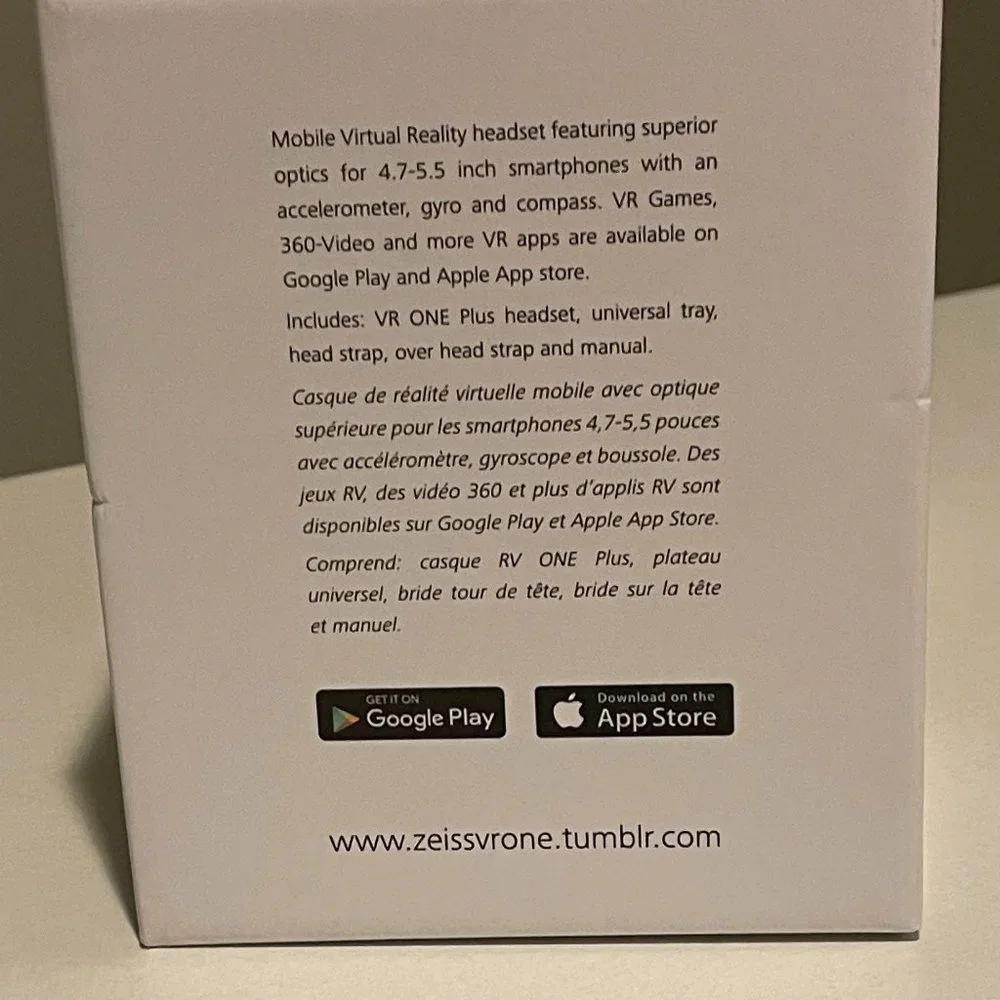 ZEISS VR One Plus Virtual Reality Headset - Like New